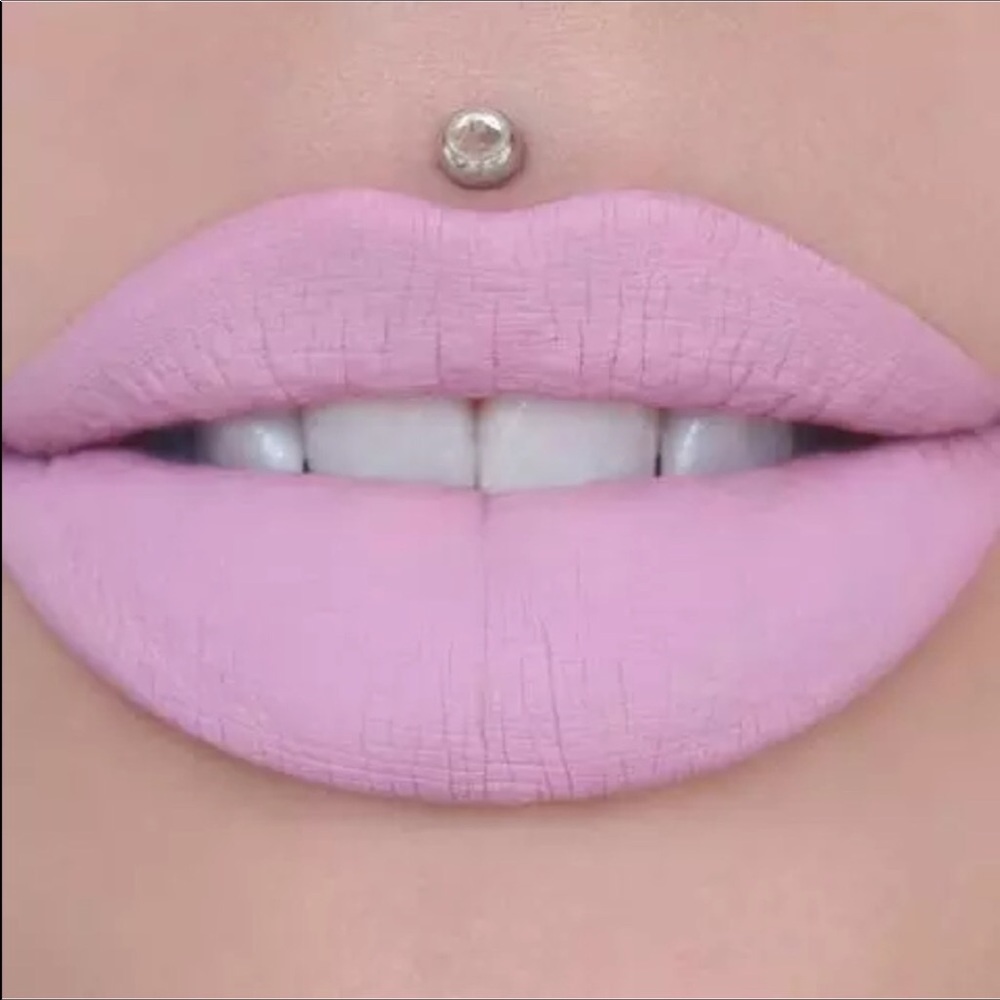 LAST ONE!! Jeffree Star liquid lipstick, virginity - Picture 5 of 6